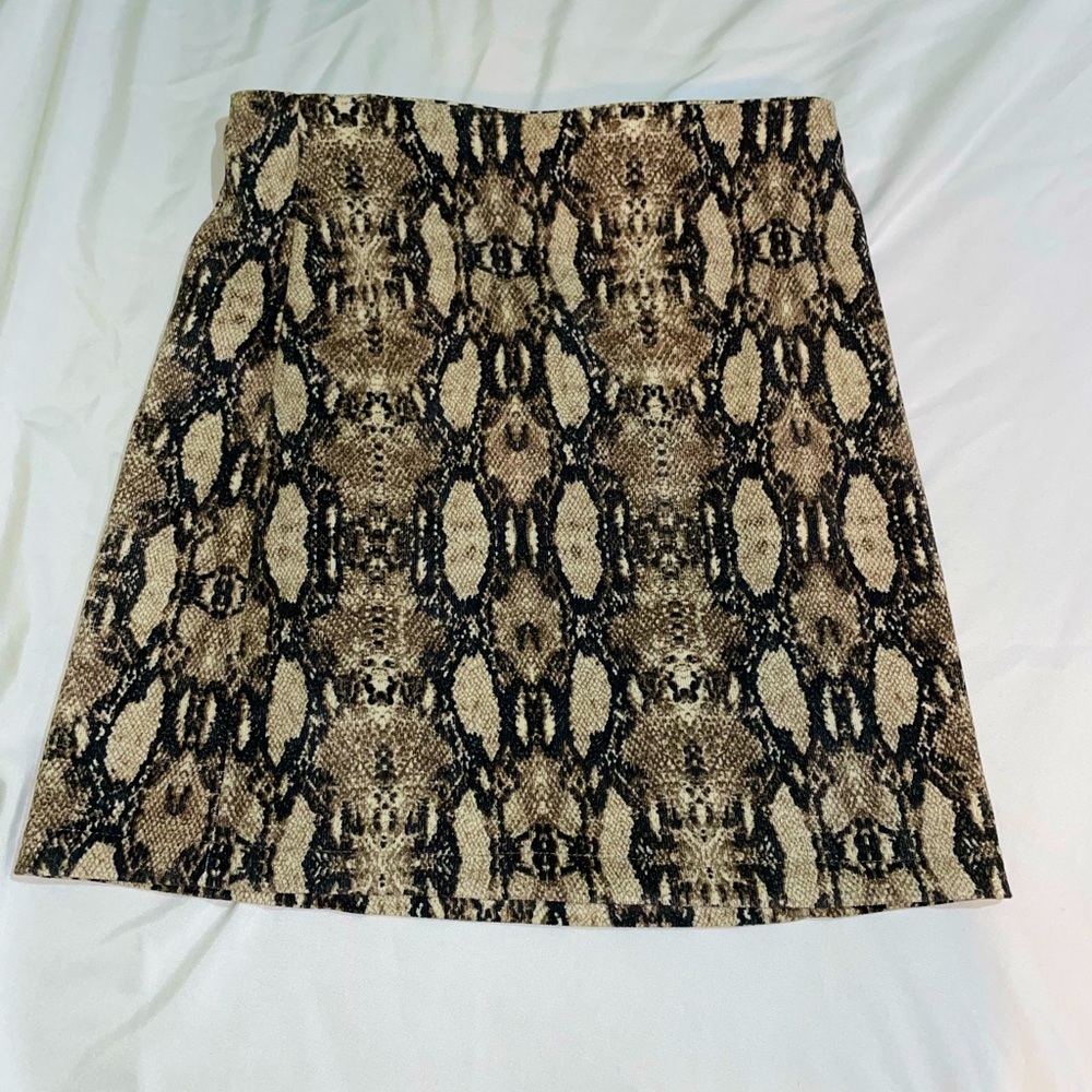 Snake skin mini skirt